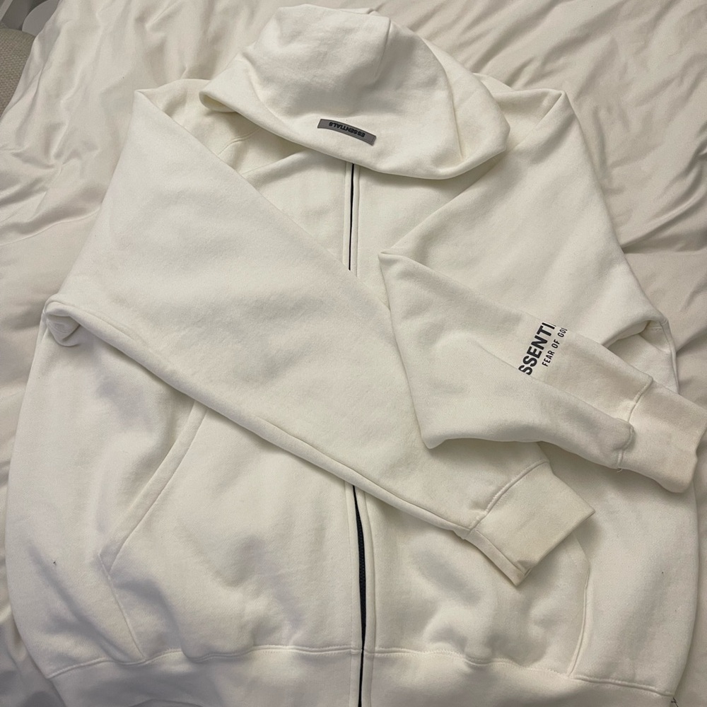 Fear of god (FOG) Essentials xl hoodie - new condition